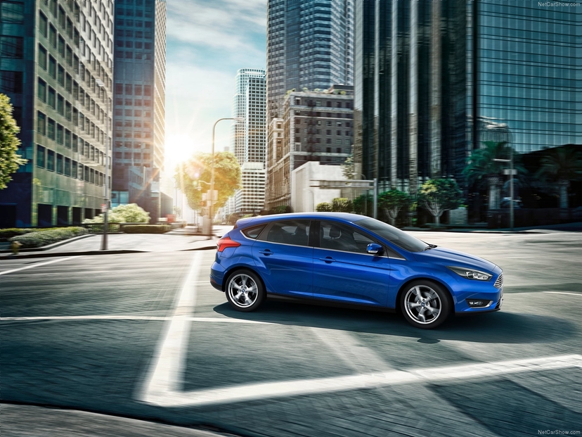 Ford Focus 2015 Hatchback: Dinamik Tasarım ve İleri Teknoloji