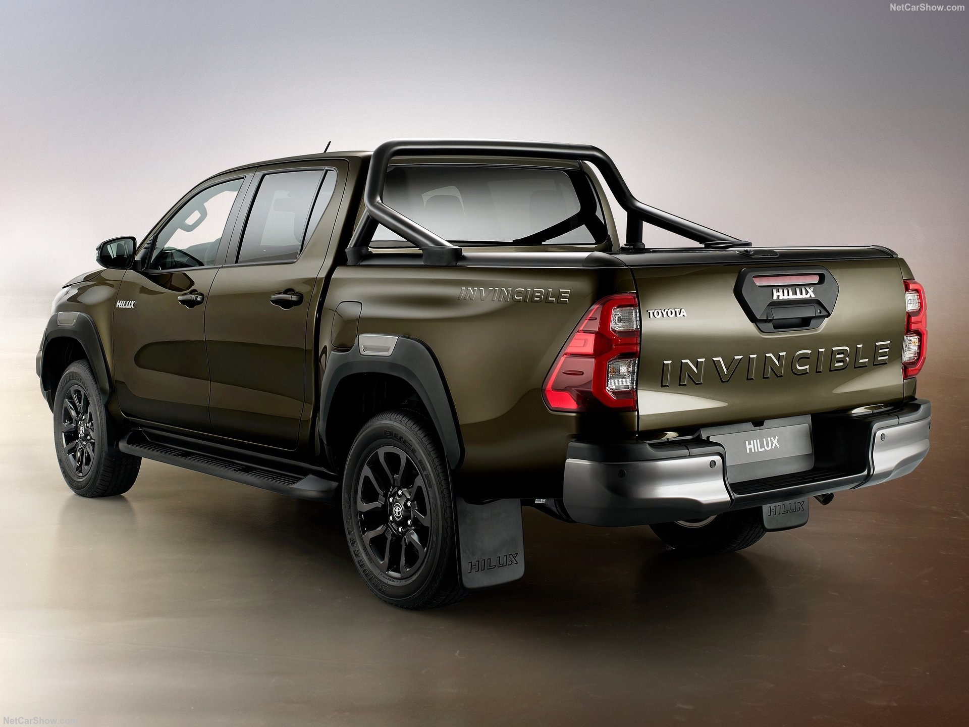 Toyota Hilux 2021 Invincible Detaylar